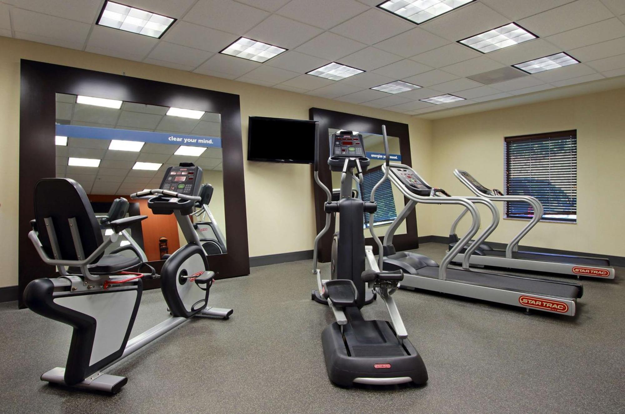 Hampton Inn Winfield Tucker Bagian luar foto