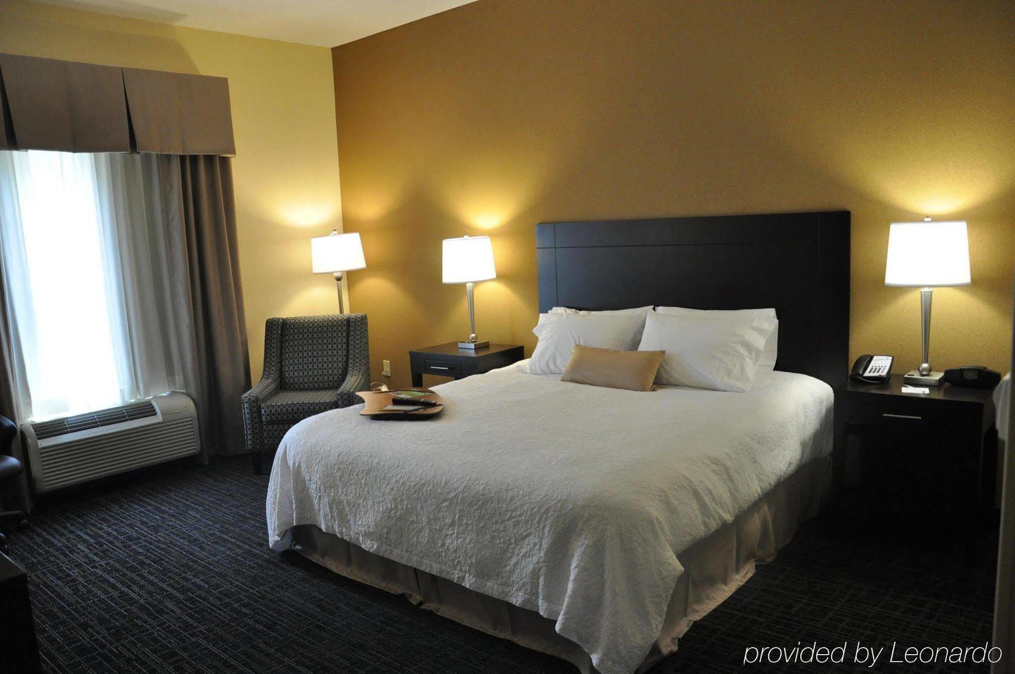 Hampton Inn Winfield Tucker Ruang foto